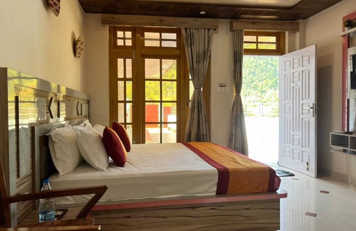 Dalhousie Bed & Breakfast | ROCK MOUNTAIN HOMESTAY