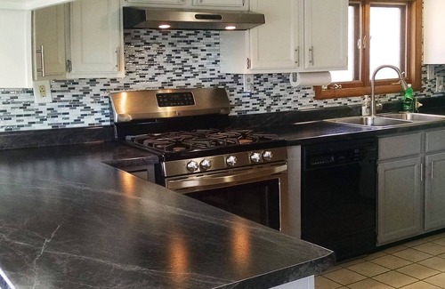 Oregon House | ROCK RIVER HIDEAWAY Grill, Fire Pit, Pet Friendly with fee of 30.00 per night