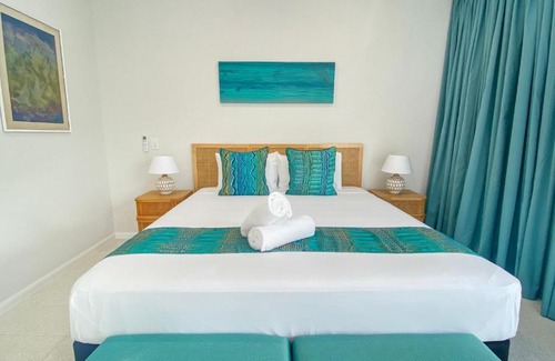 Picnic Bay Villa | Rock Salt Villa 1