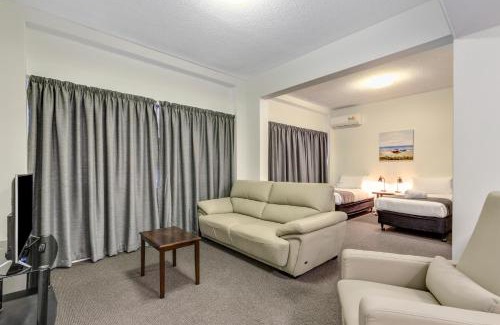 Rockhampton Hotel | Rockhampton Riverside Central Hotel Official