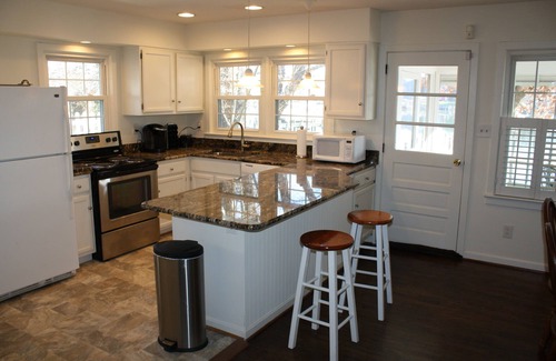 Deale House | Rockhold Creek Cottage, Water Front, Vacation Home, Docks