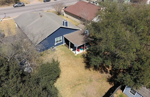 Greenslopes At Lake Creek House | Rockin' Round Rock: 15 Mins to Austin, 2 Mins to DT RR