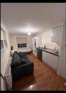 Roscoe Apartment | Rocklands Apartment