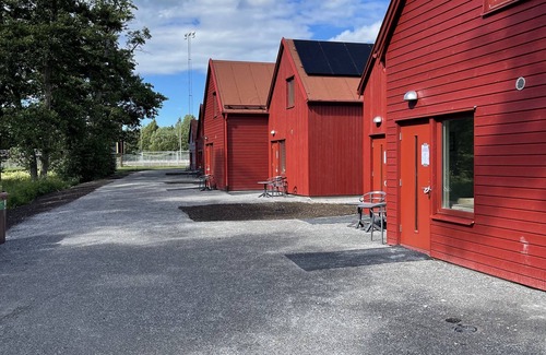 Vasteras Municipality Cabin | Rocklunda Stugby
