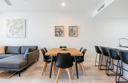 Sawtell Apartment | Rockpools 6