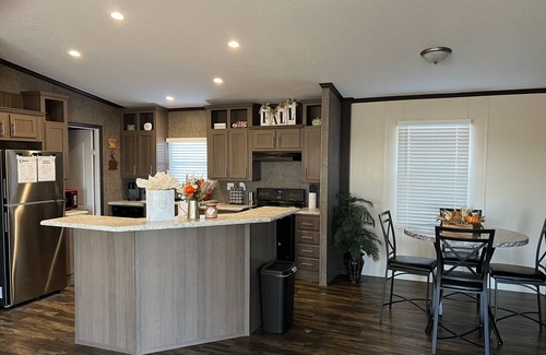 Hobbs House | Rockwind Retreat