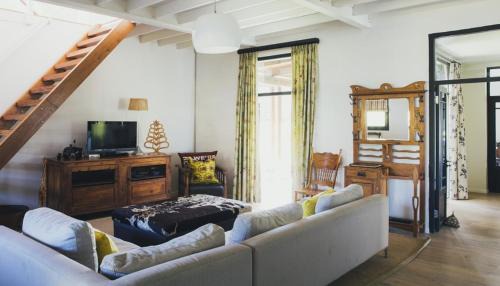 Karkloof Nature Reserve Villa | Rockwood Karkloof Farm House and Farm Cottage