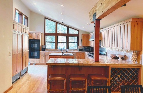 Alpine Meadows Cabin | Rocky Alpine Lodge | Game Room, Mountain Views & Hot Tub!