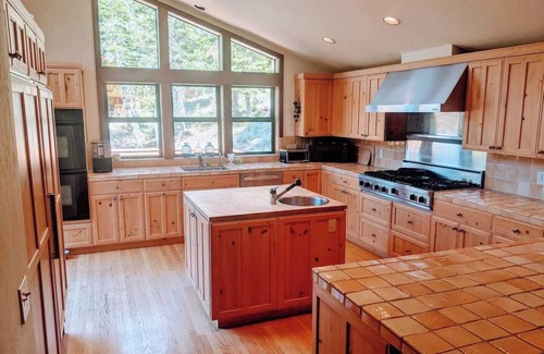 Alpine Meadows Cabin | Rocky Alpine Lodge | Game Room, Mountain Views & Hot Tub!