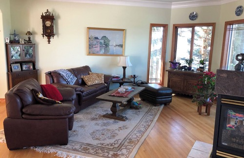 Cochrane Bed & Breakfast | Rocky Mountain View B&B