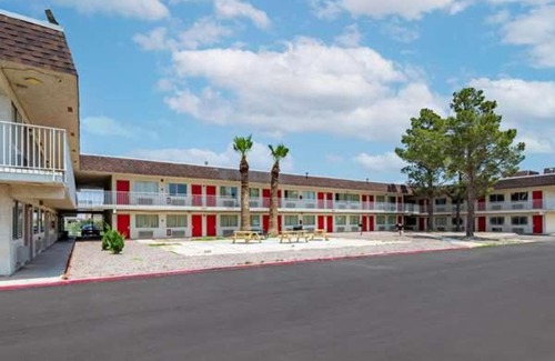Pecos Hotel | Rodeo Inn