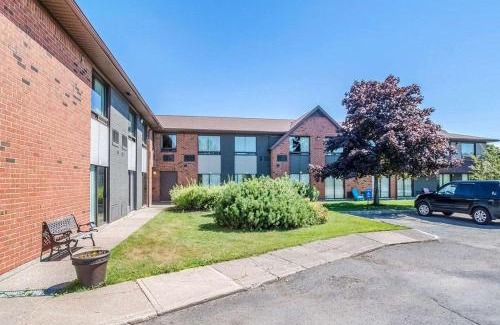 Saint John Hotel | Rodeway Inn