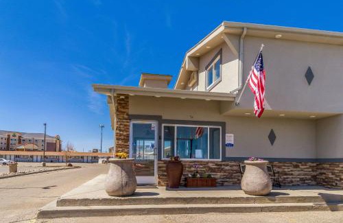 Casper Hotel | Rodeway Inn Casper