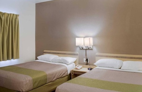 Fishers Hotel | Rodeway Inn Fishers Indianapolis