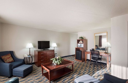 Fort Morgan Hotel | Rodeway Inn Fort Morgan