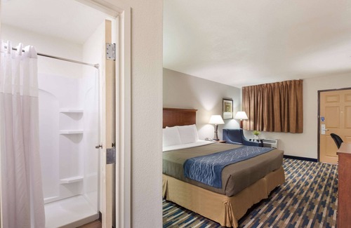 Fort Morgan Hotel | Rodeway Inn Fort Morgan
