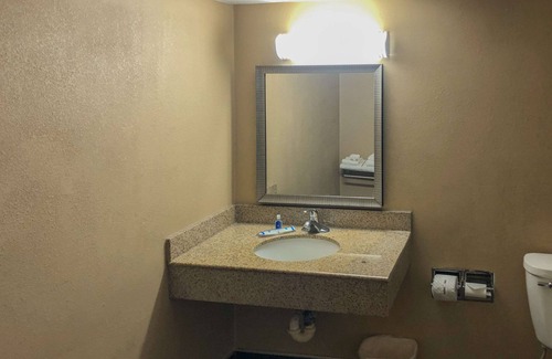Morningside Hotel | Rodeway Inn Joint Base Andrews Area
