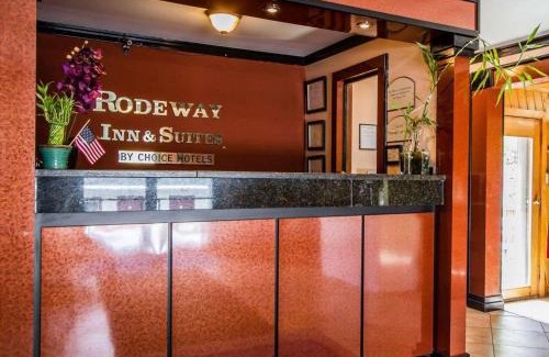 Brunswick Hotel | Rodeway Inn & Suites Brunswick near Hwy 1