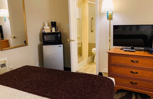 Sheridan Hotel | Rodeway Inn & Suites Sheridan