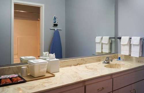 Beebe Hotel | Rodeway Inn