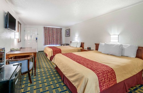 Hilliard Hotel | Rodeway Inn