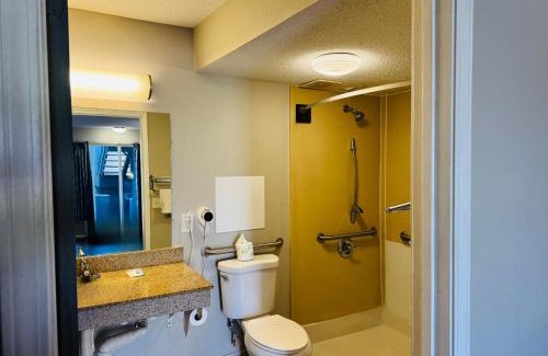 Owensboro Hotel | Rodeway Inn