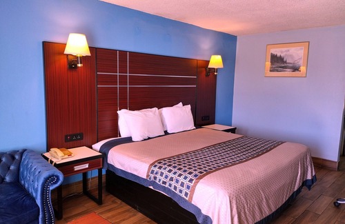 Richland Hotel | Rodeway Inn