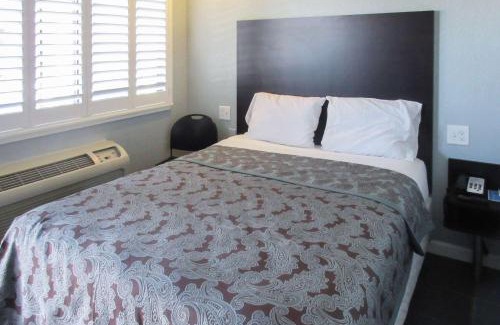 San Pablo Hotel | Rodeway Inn