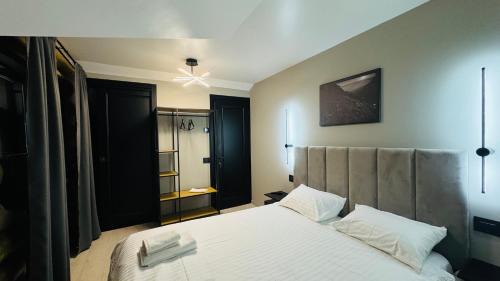 Borsa Cabin | Rodnei Retreat
