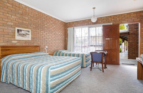 Mooroopna Hotel | Rodney Motor Inn