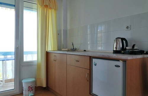 Leros Apartment | RODON PIGANOUSA STUDIO with panoramic views - 5 min away from the beach