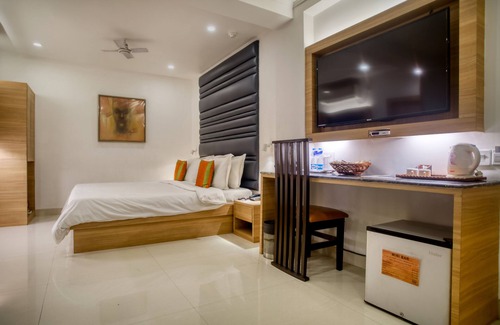 Ballygunge Hotel | Roland Hotel