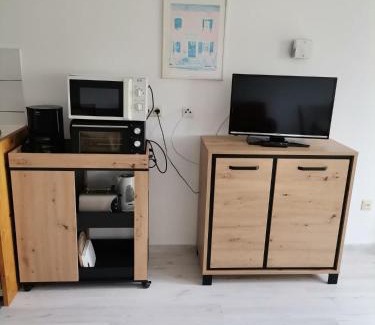 Zandt Apartment | Rolligerechtes Appartement mit Terrasse und Garten