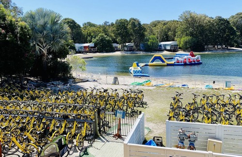 Gold Coast Apartment | ROMANTIC STUDIO APARTMENT – COURAN COVE - THE PERFECT ISLAND ESCAPE AWAITS YOU