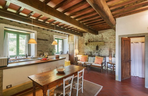 Londa Other | Romantic apartment in villa with swimming pool in Chianti Rufina