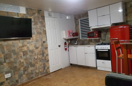 Zarzal Apartment | romantic apt coco beach cabin 5 minutes walking to the beach ,nice place