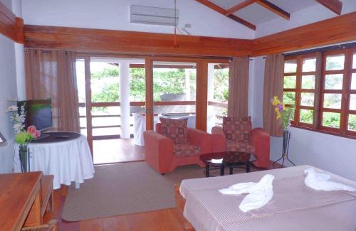 Catangnan Resort | Romantic Beach Villas