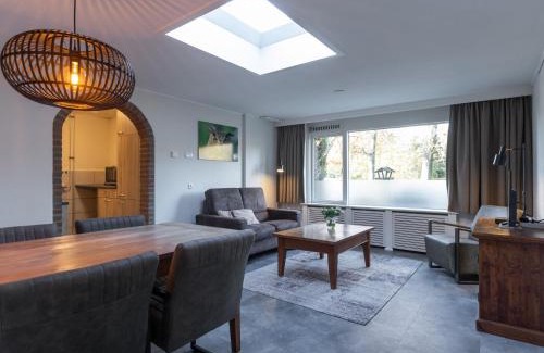 Bisselt House | Romantic Bungalow in Mook