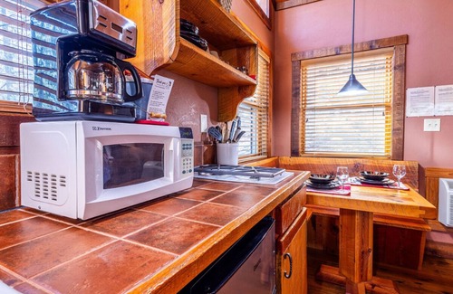 Ruidoso Cabin | Romantic Cabin | Fireplace & River Sounds | Hiking