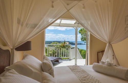 Waiheke Island House | Romantic Cottage Recommended by NZ Herald