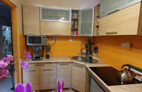 Rezmal Apartment | Romantic cozy flat in the city center