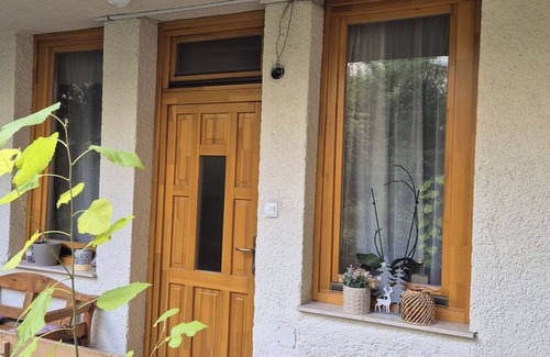 Rezmal Apartment | Romantic cozy flat in the city center