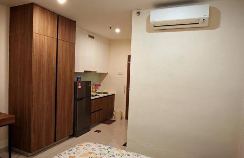 Batu Lintang Apartment | Romantic Deluxe V Kozi Square