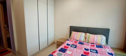 Batu Lintang Apartment | Romantic Deluxe VI Kozi Square