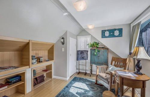 Glenwood Springs House | Romantic Downtown Suite at the Floradora House B and B