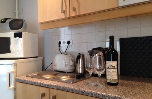 Inner City Budapest Apartment | Romantic Hideaway in Center of Budapest, walking distance to most major sites