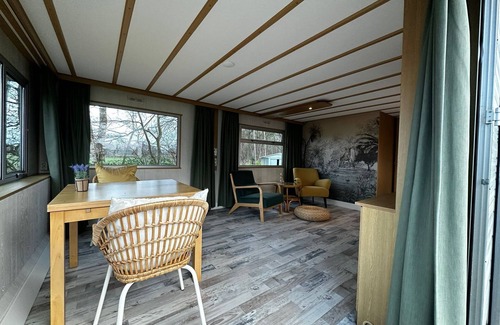 Municipality of Rijssen-Holten House | Romantic holiday home in Overijssel with garden