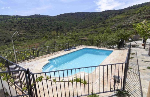 Laroya Apartment | Romantic house for 2 or 4 people with jacuzzi