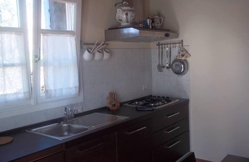 San Quirico House | Romantic house with swimming pool, wi-fi, walled garden in the green