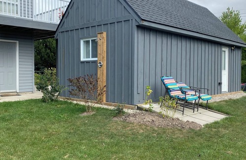 Ashfield-Colborne-Wawanosh Cottage | Romantic Huron Waterfront Cottage/pet friendly/Private Beach/OutShower/